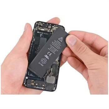 iPhone 5 Akun Korjaus